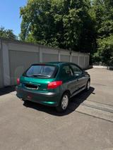 Peugeot PEUGEOT 206,  1.1  // Einsteigen und Los ! - Peugeot 206 in Hannover