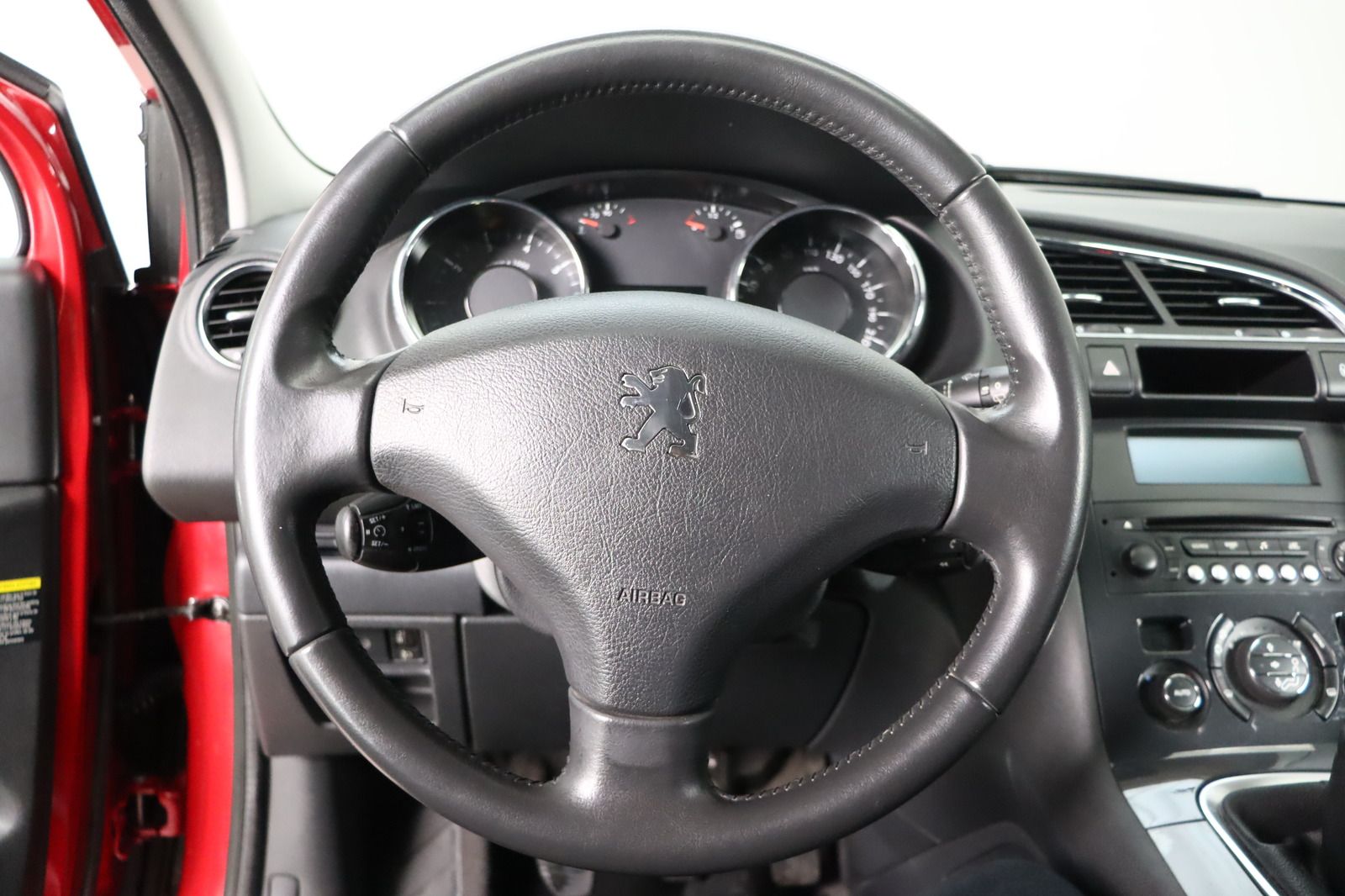 Fahrzeugabbildung Peugeot 3008 1.6 VTi 120 * AHK