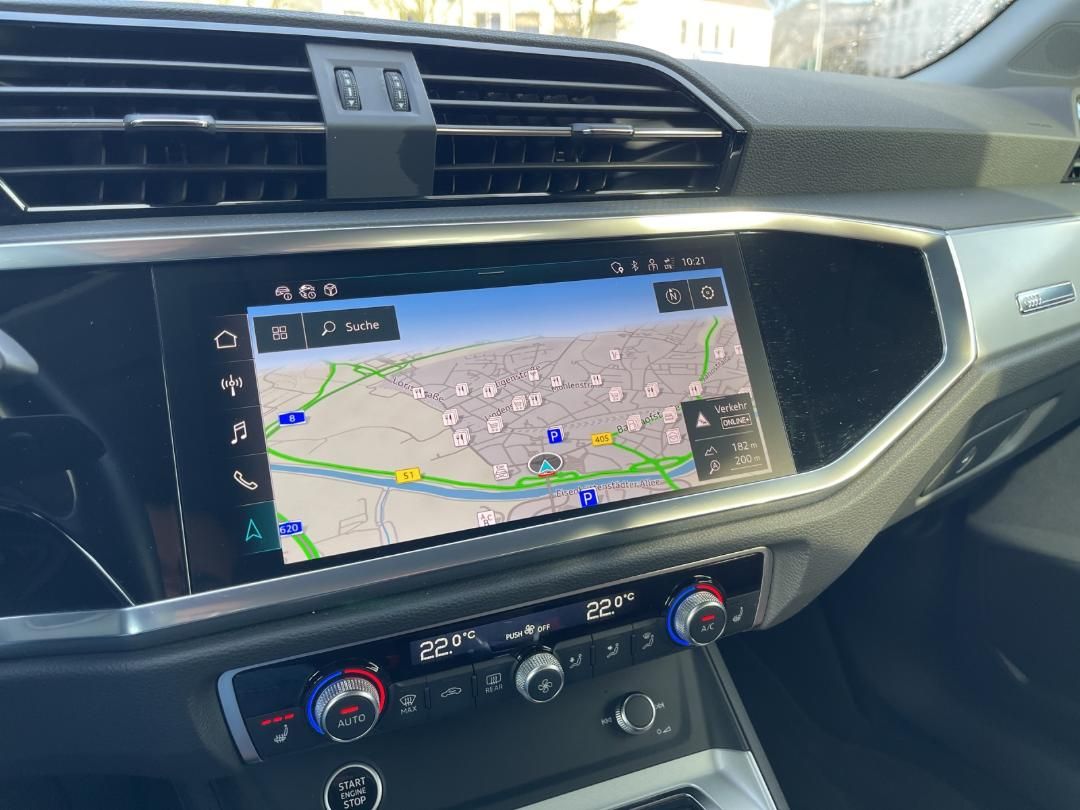 Fahrzeugabbildung Audi Q3 SUV S line Q3 35 TDI AHK Business ACC