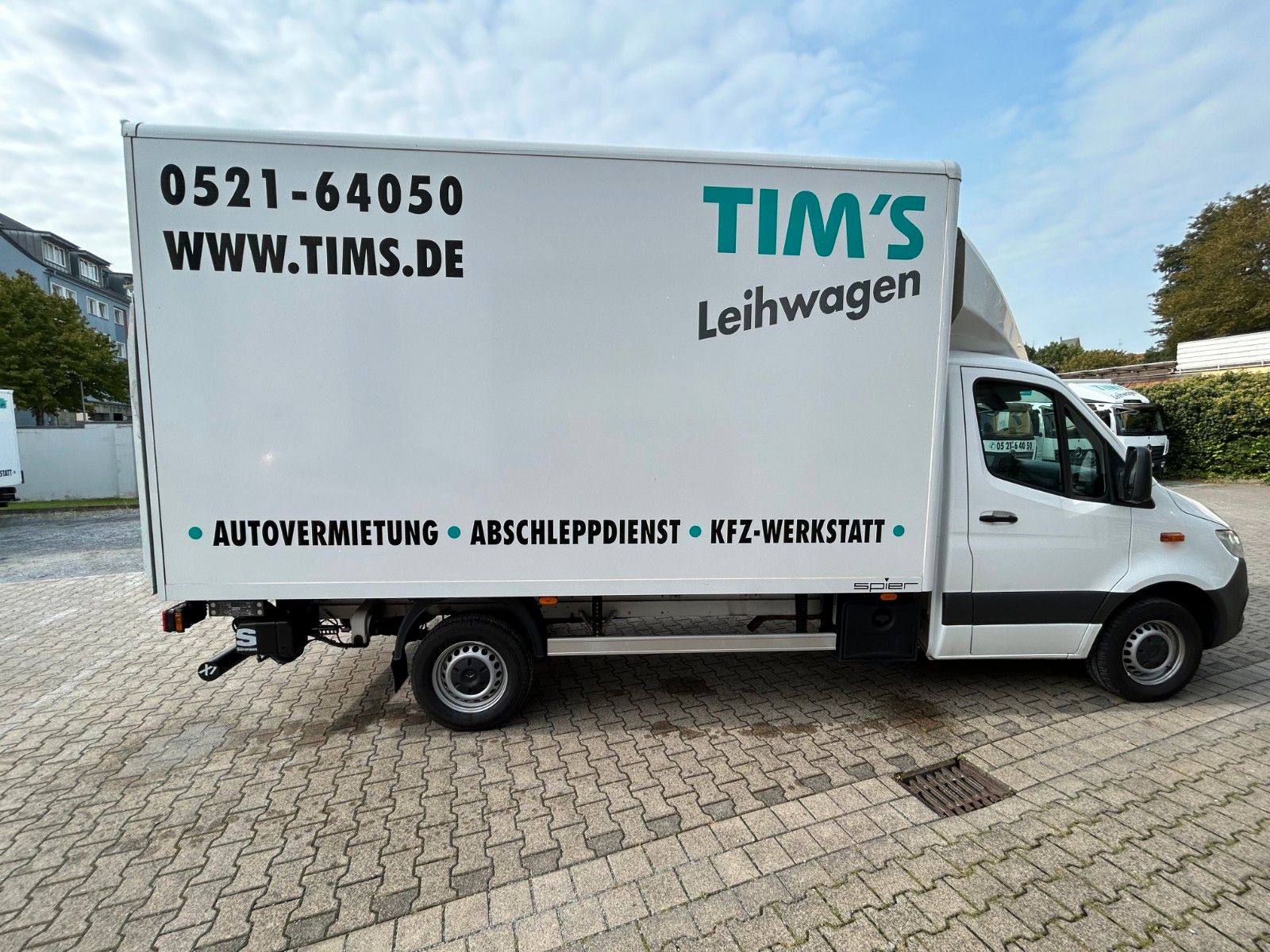 Fahrzeugabbildung Mercedes-Benz Sprinter III 317 Koffer LBW Navi