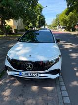 Mercedes-Benz EQA 300 4MATIC - AMG Line - Mercedes-Benz EQA von privat
