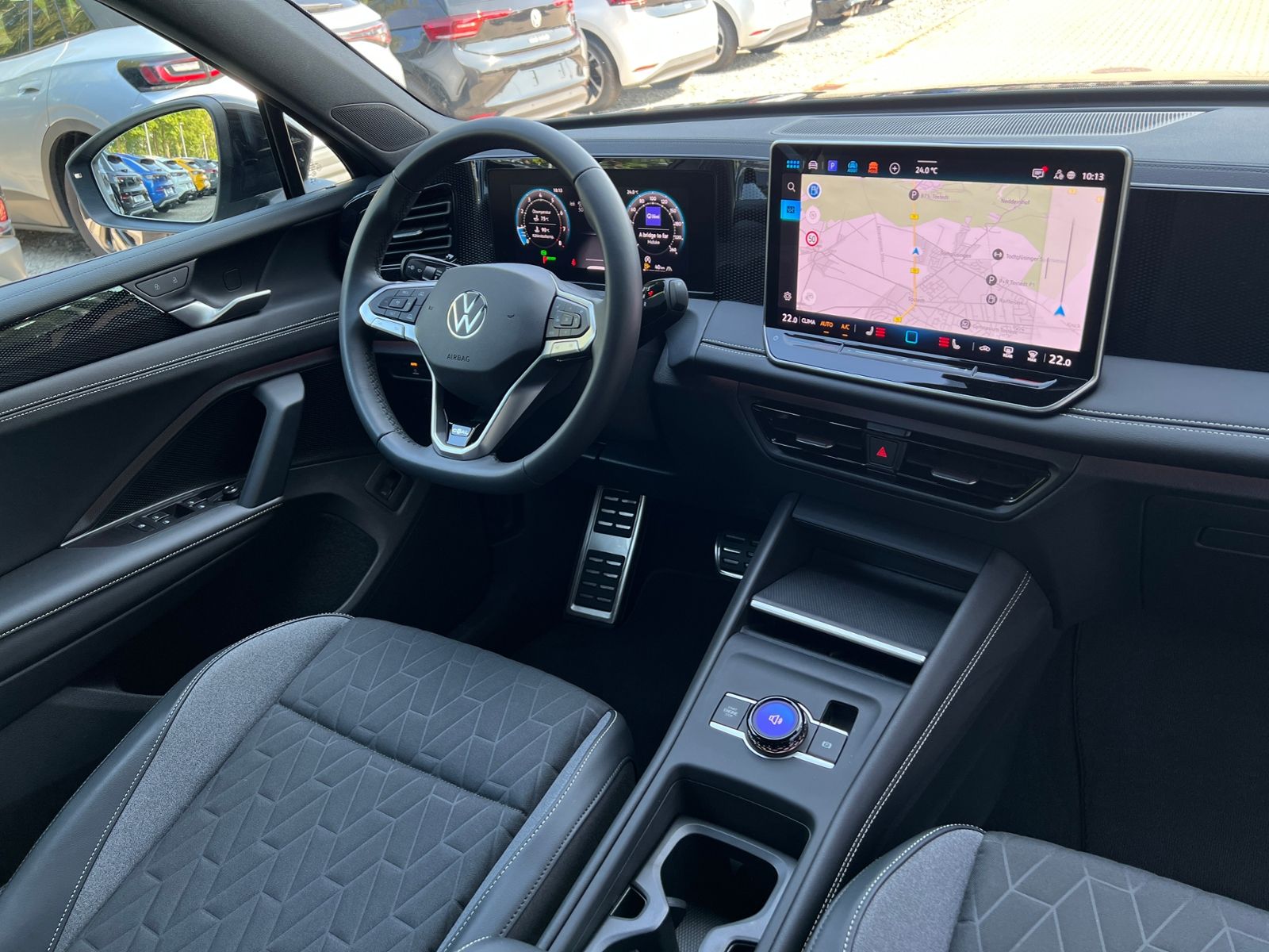Fahrzeugabbildung Volkswagen Tiguan GOAL 1.5 eTSI DSG *Garantie, AHK, ACC, LE