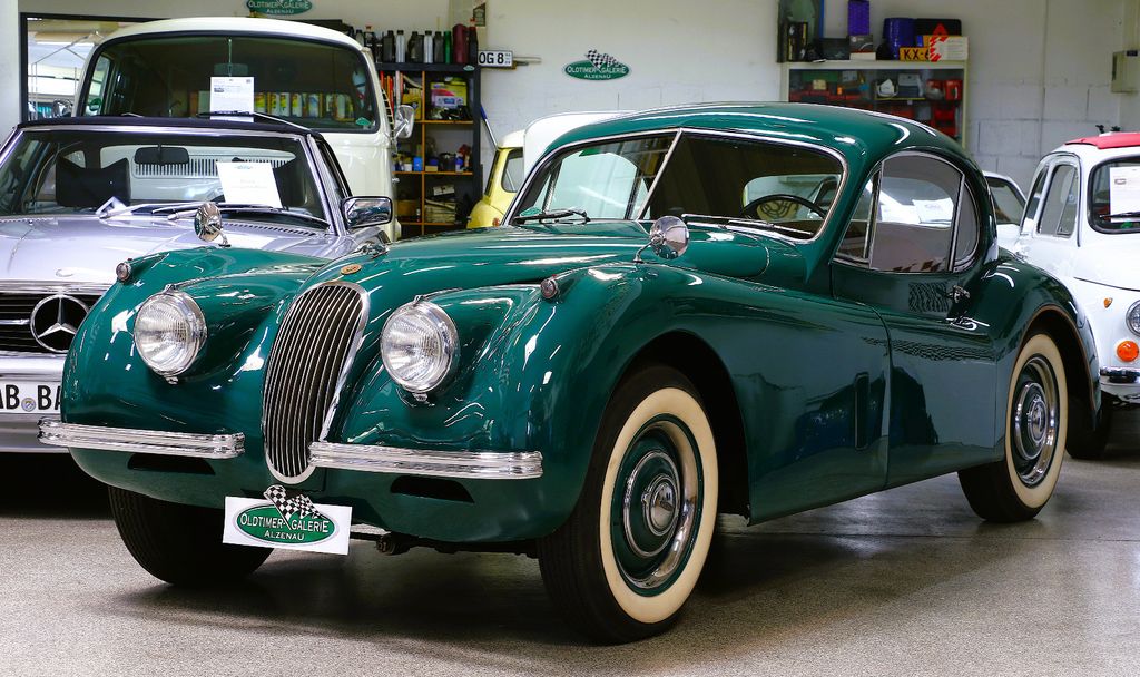 Jaguar XK