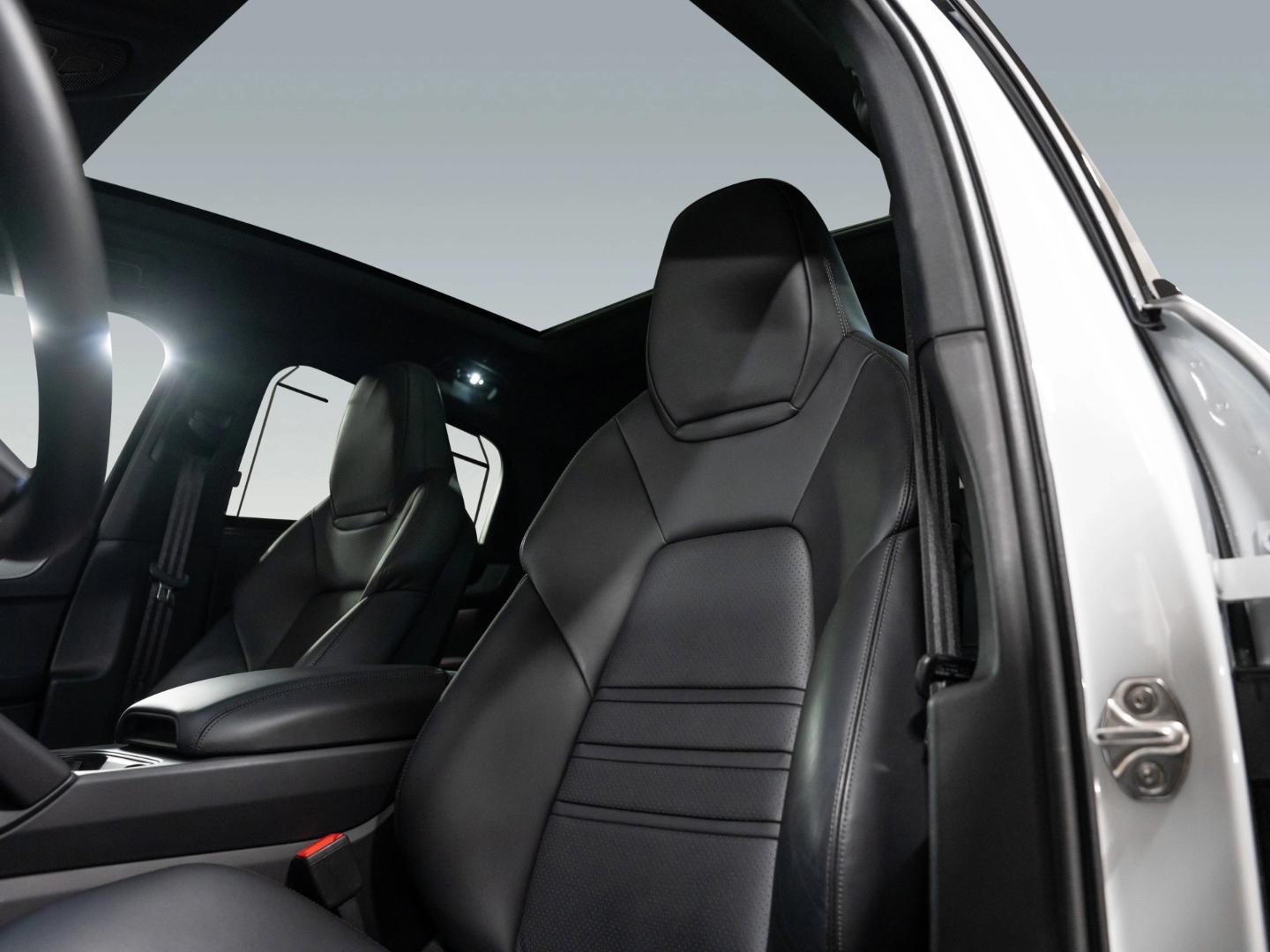 Porsche Cayenne E-Hybrid Coupe HeadUp BOSE InnoDrive PAS, миниатюра 5