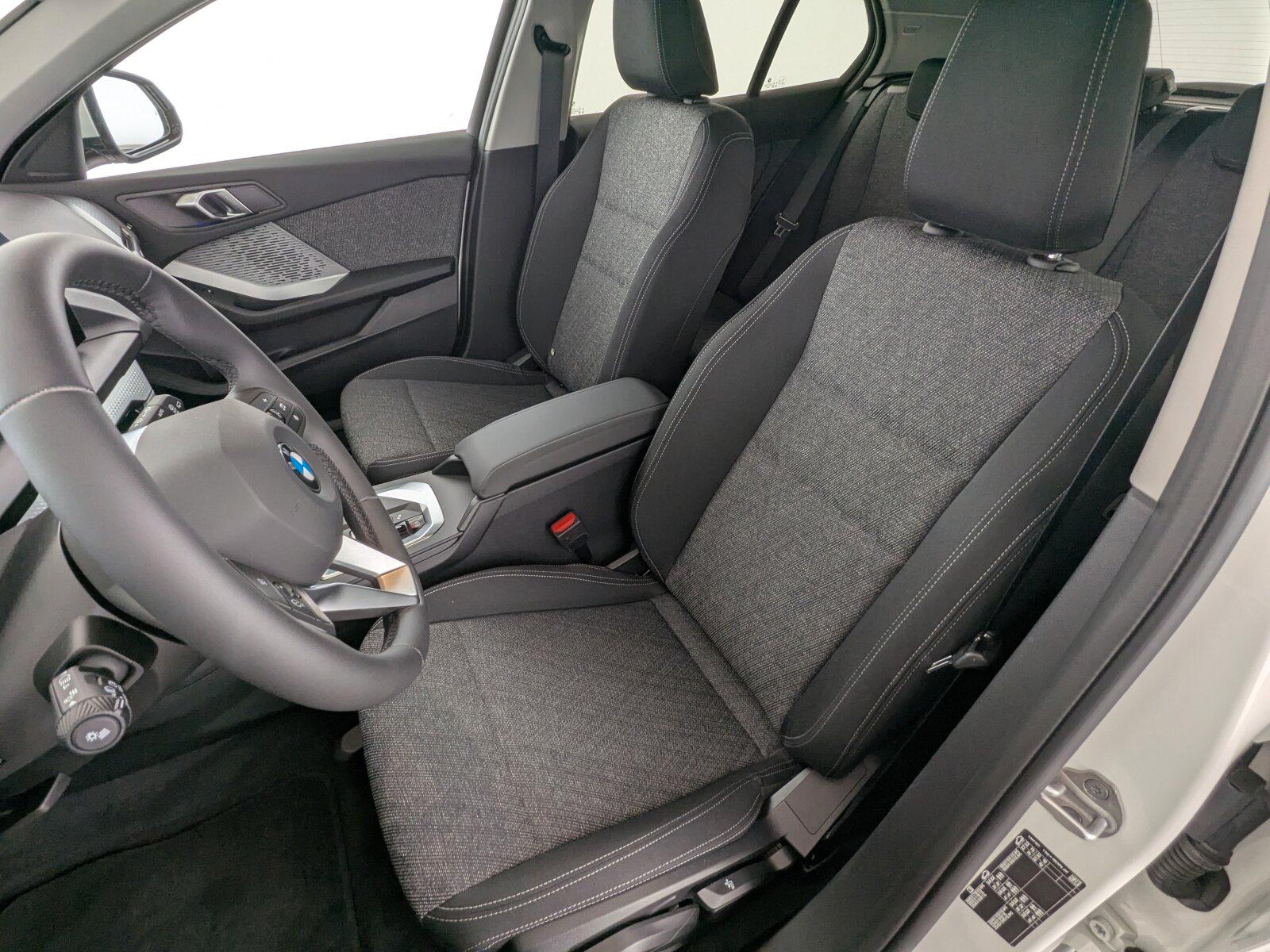 BMW 1 Series i LED+NAVI+SHZ+RFK+TEMP+, миниатюра 12