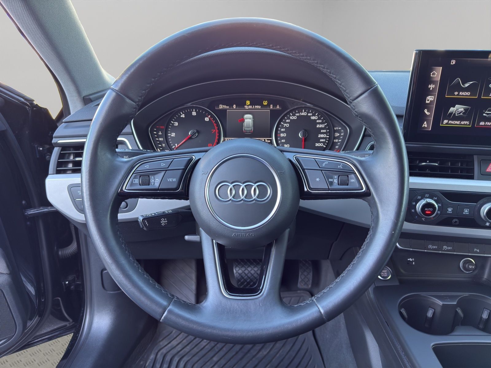 Audi A4 - Bild 10