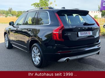 Volvo XC90 - 10