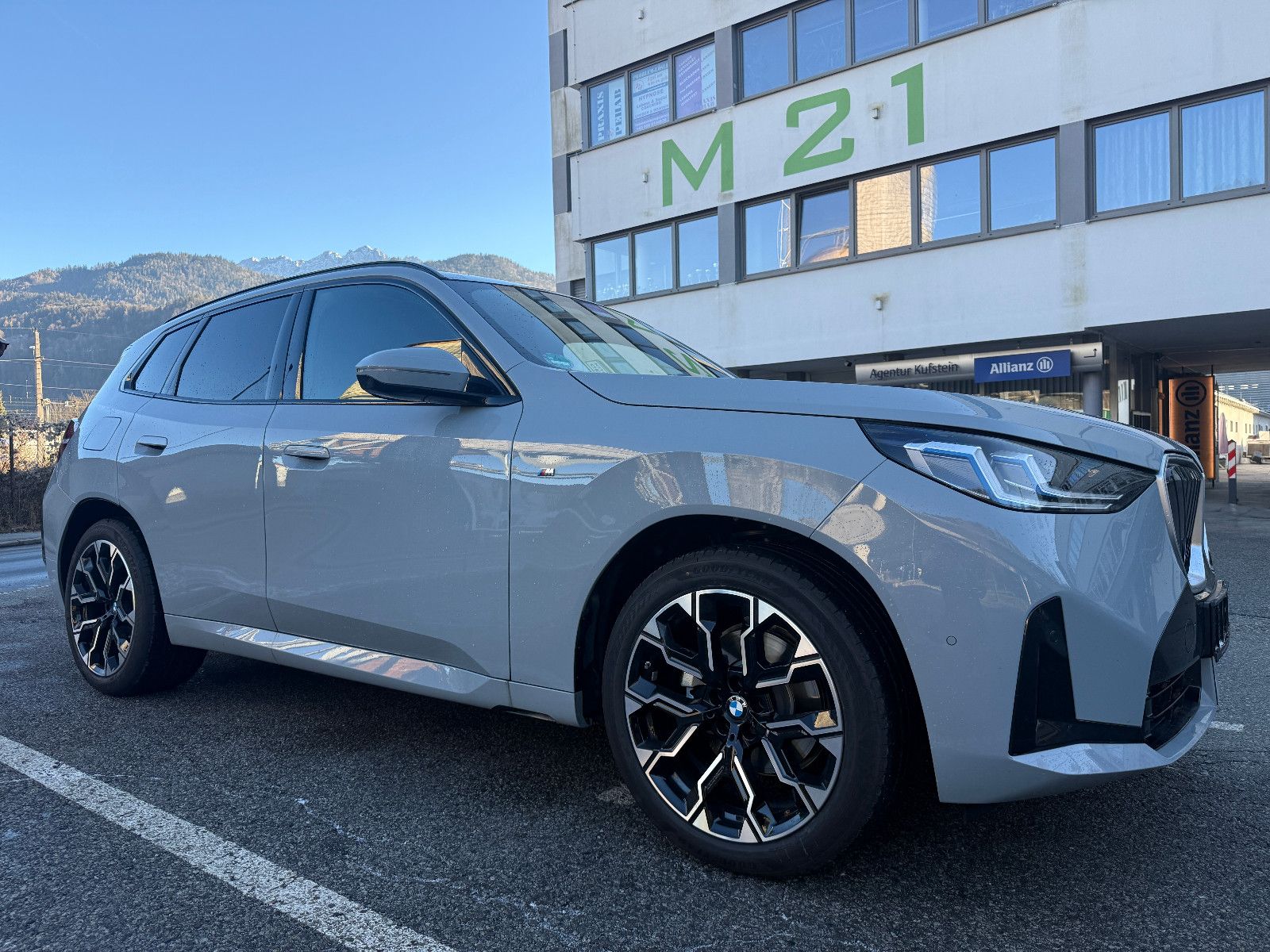 BMW X3 xDrive20d M Sport/Panorama/ICONIC imagem 2