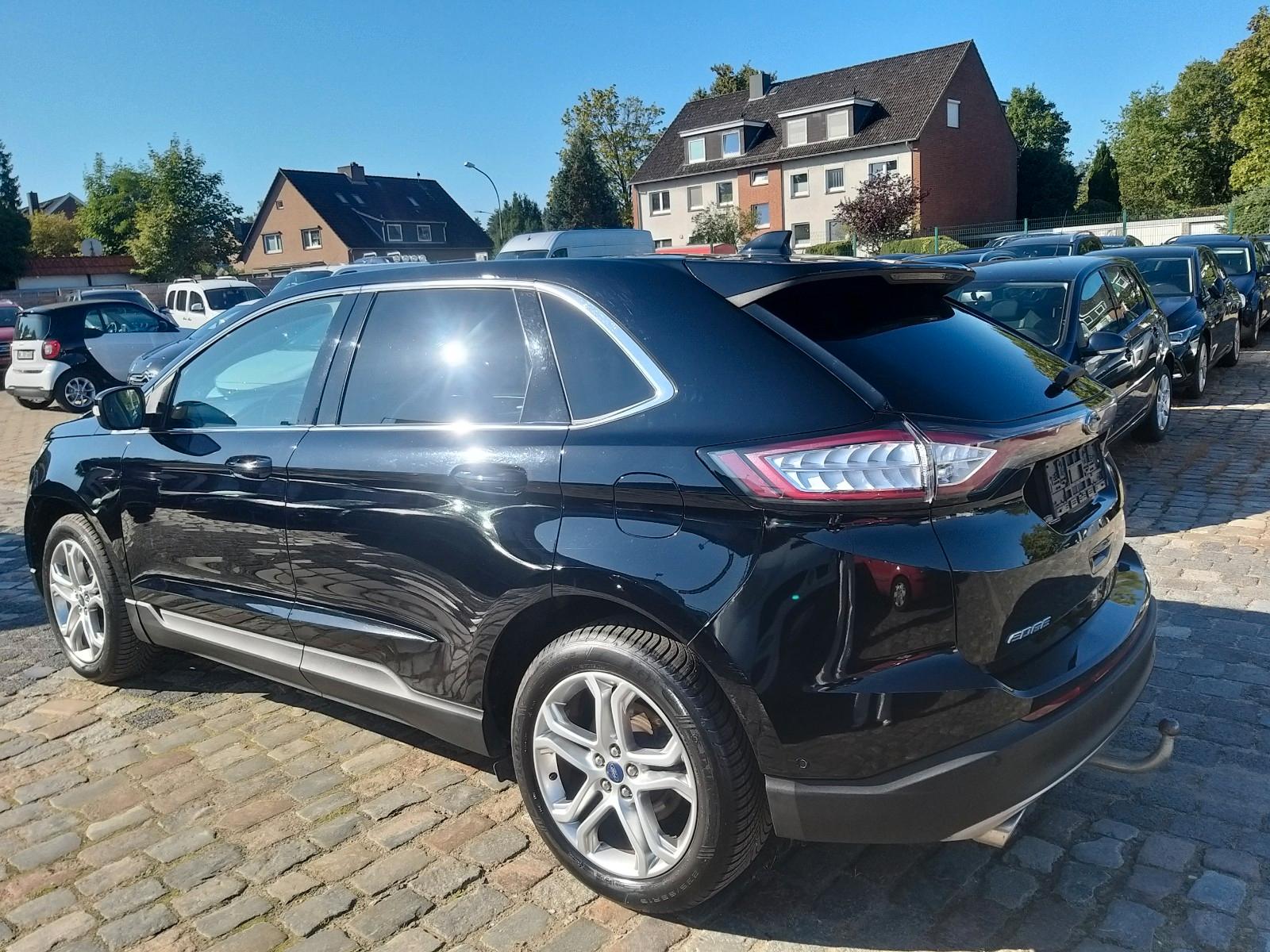 Ford Edge Titanium 4x4 *Automati*Leder*Navi*