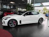 Kia Stinger GT 4WD HUD PANO H/K LED NAV RFK SHZ - gebrauchte Kia Stinger aus dem Jahr 2020