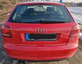 Audi A3 1.8 TFSI Ambition Xenon Plus 8-fach bereift - Audi A3 mit Benzin-Antrieb: Limousine, 1.8