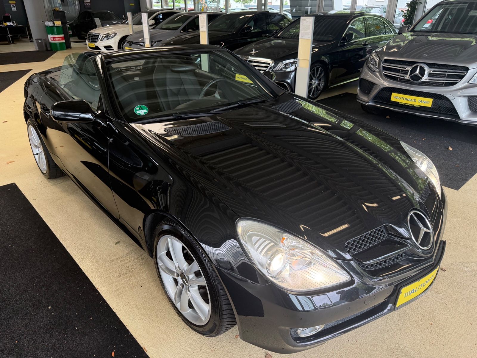 Fahrzeugabbildung Mercedes-Benz SLK 200 Roadster Kompressor*Vollleder