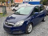 Opel Zafira B CATCH ME Now - Opel Zafira: Catch Me Now