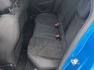 Peugeot 208 GT 1.2 PureTech 100 360+Kam.+LED+Navi+SHZ