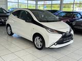 Toyota Aygo AYGO x-play touch+Automatik+Klima+2.Hand - Toyota Aygo (X) in Ludwigshafen
