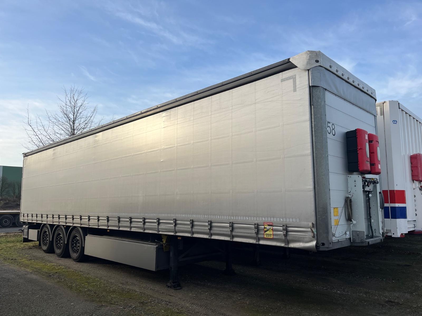 Schmitz Cargobull Tautliner Edscha Liftachse Palettenk.neutral