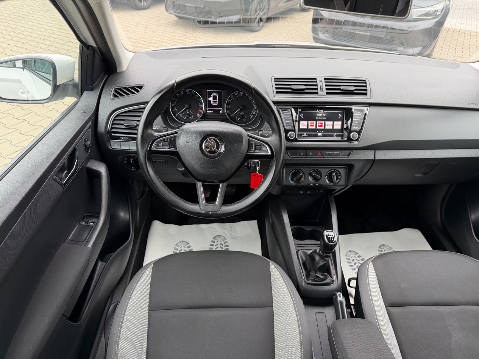 Fahrzeugabbildung SKODA Fabia Combi|Navi|Klima|AppleCarPay