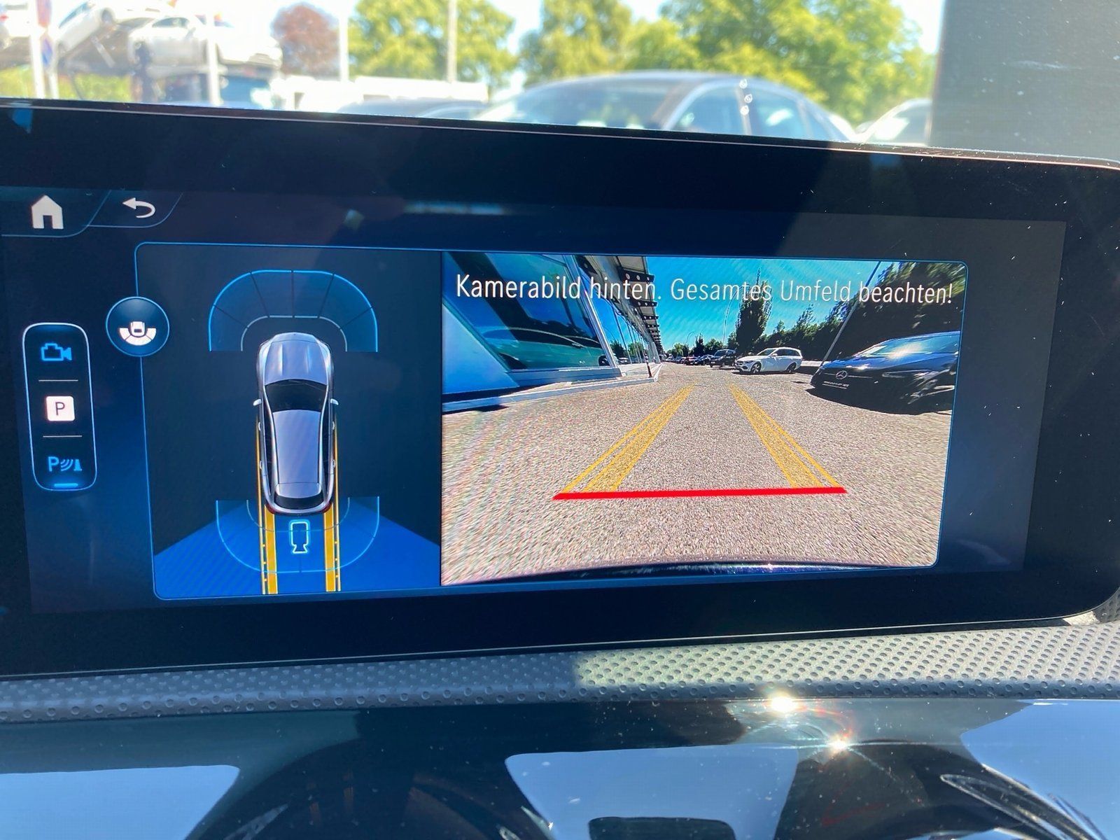 Fahrzeugabbildung Mercedes-Benz CLA 180 SB AMG Line*LED*Kamera*CarPlay*18"*Easy*