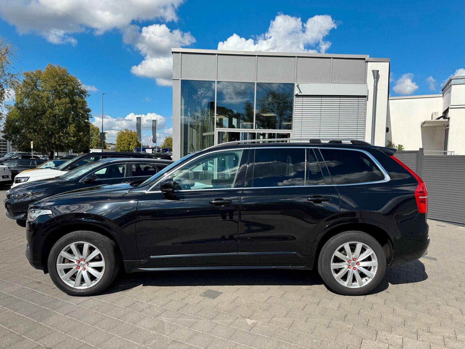 Volvo XC 90 D5 AWD Momentum+ACC+H&K+Front.Hzg+AWD imagem 3