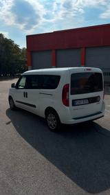 Fiat Doblo Maxi mit Schiebetür  - Fiat Doblo Kleinbus Maxi mit Diesel-Antrieb