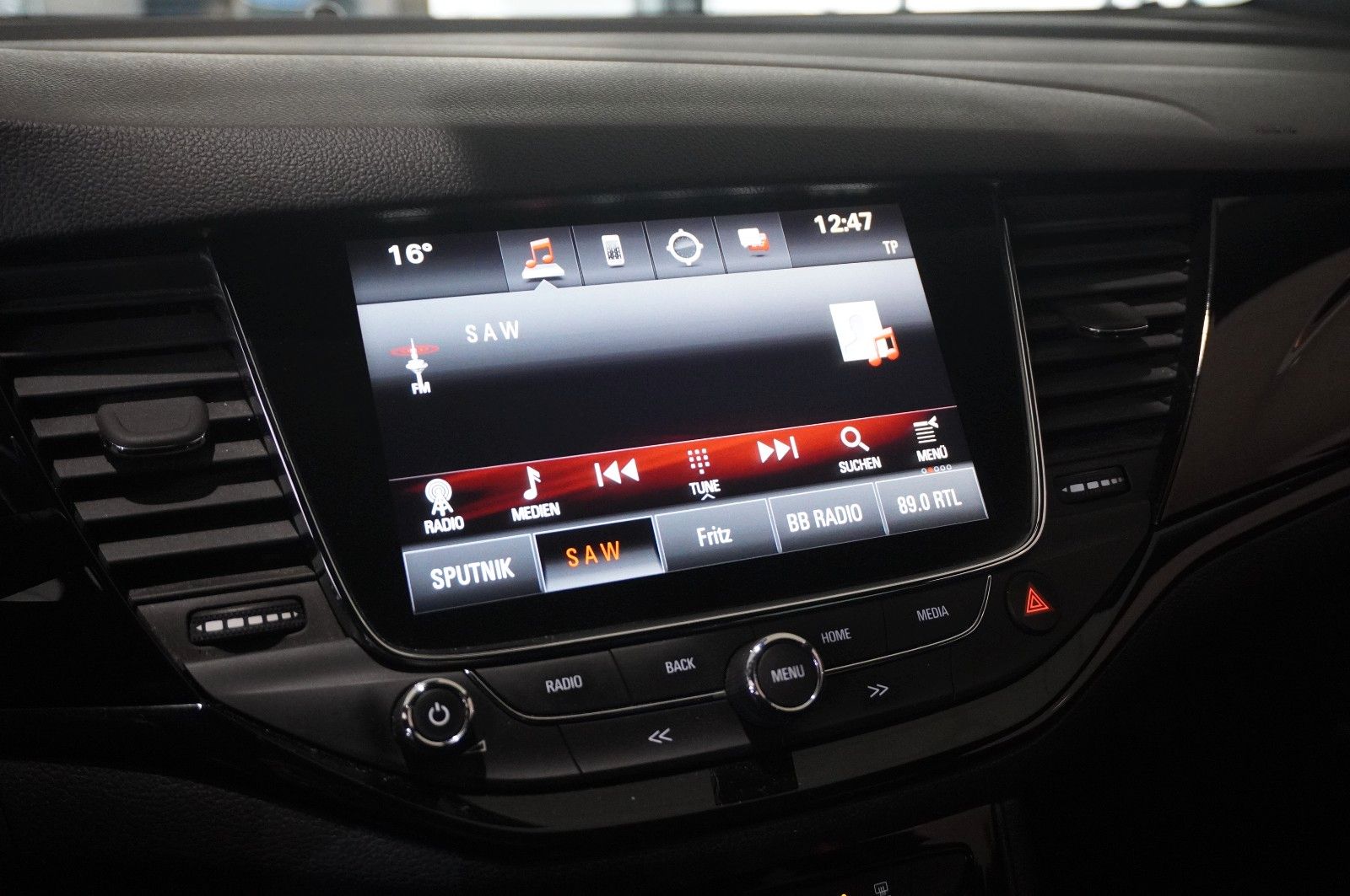 Fahrzeugabbildung Opel Astra K ST 1.4T DYNAMIC NAVI/LED/KAMERA/SPORT/SH