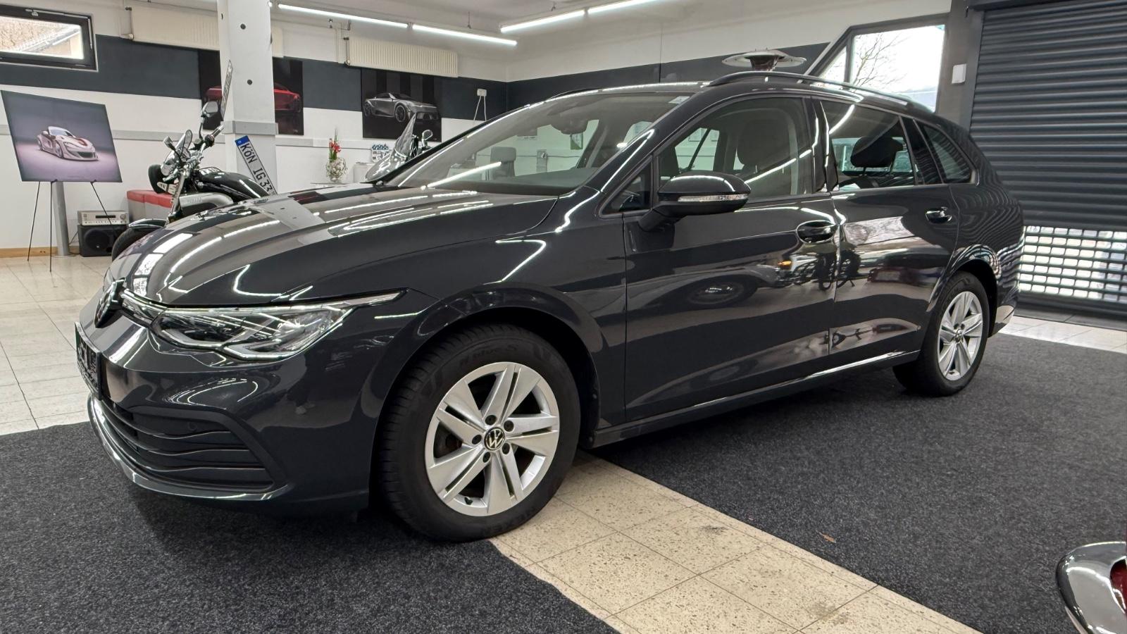 Volkswagen Golf 8 Variant Life eTSI*Automat*Navi*PDC*ACC