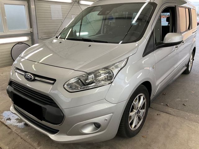 Ford Grand Tourneo Connect Titanium