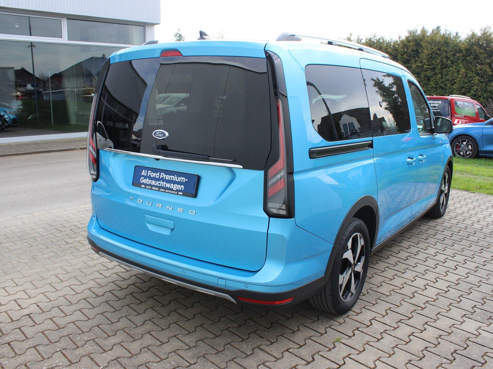 Fahrzeugabbildung Ford Grand Tourneo Connect Active 2,0 EcoBlue