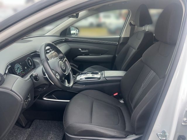 Fahrzeugabbildung Hyundai Tucson Trend Hybrid 2WD 1.6 T-GDI +KLIMA+RFK+NAV