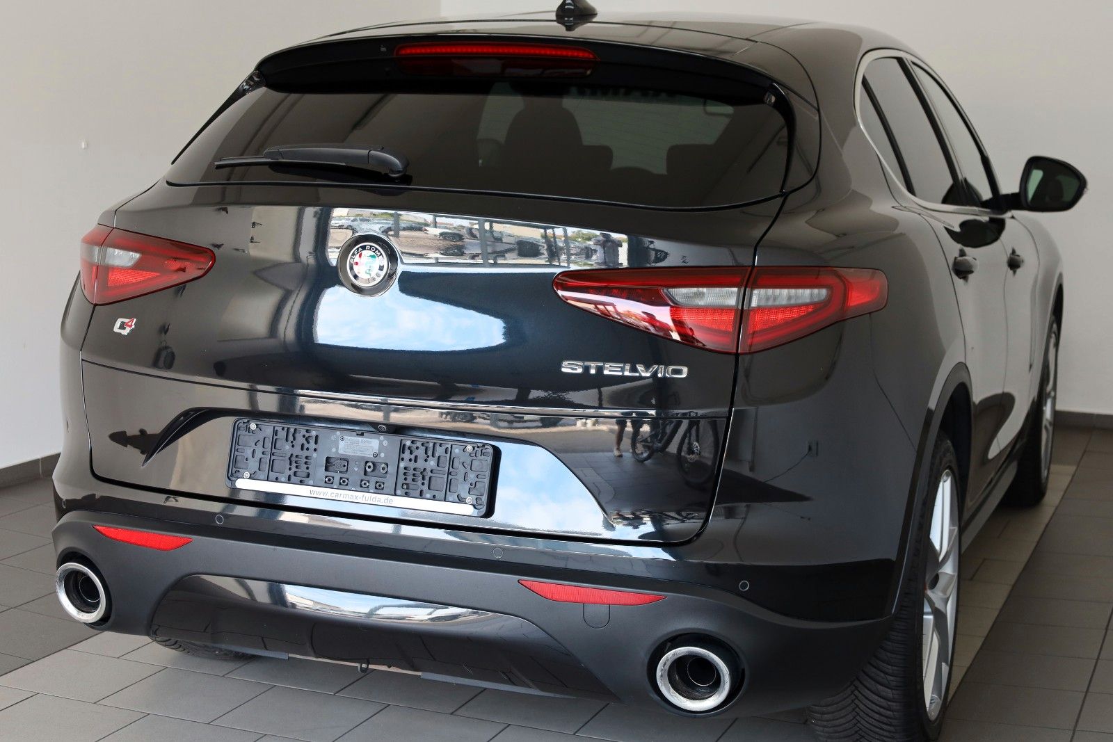 Fahrzeugabbildung Alfa Romeo Stelvio Super Q4 Leder,Navi,Xenon,ACC,Apple CarP