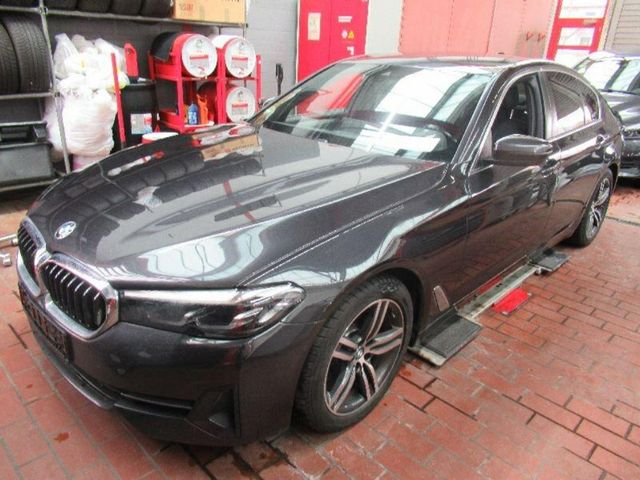 BMW 520d Aut  LED/NAVI+/VIRTUAL/SHZ/M SPORTFAW/M MFL