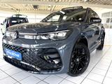 Volkswagen Tiguan 2.0 R-Line 4M BLACK STYLE AHK PANNO HUD I - Volkswagen Gebrauchtwagen in Magdeburg