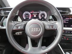 AUDI A3 Limousine 35 TDI S-line LED Navi ACC Rfk 17'' AUDI A3 Limousine 35 TDI S-line LED Navi ACC Rfk 17''