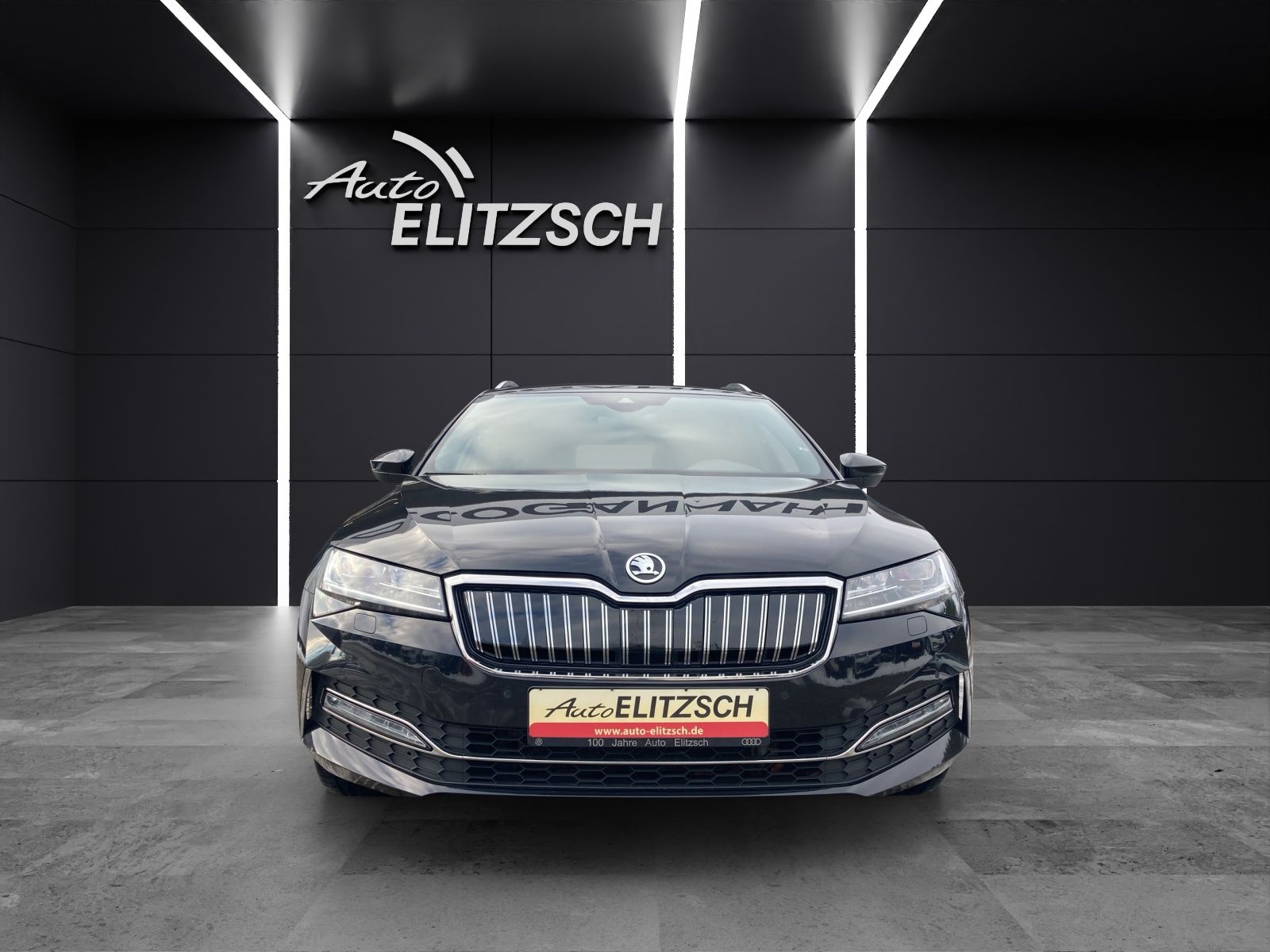 Fahrzeugabbildung SKODA Superb Combi L&K iV