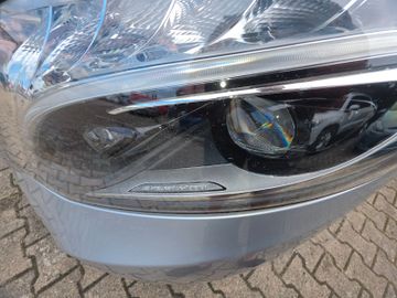 Mercedes V 250 - 9