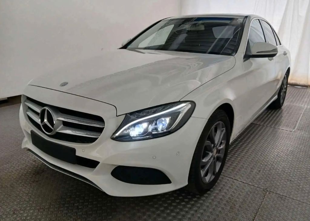 Image of Mercedes-Benz C 180