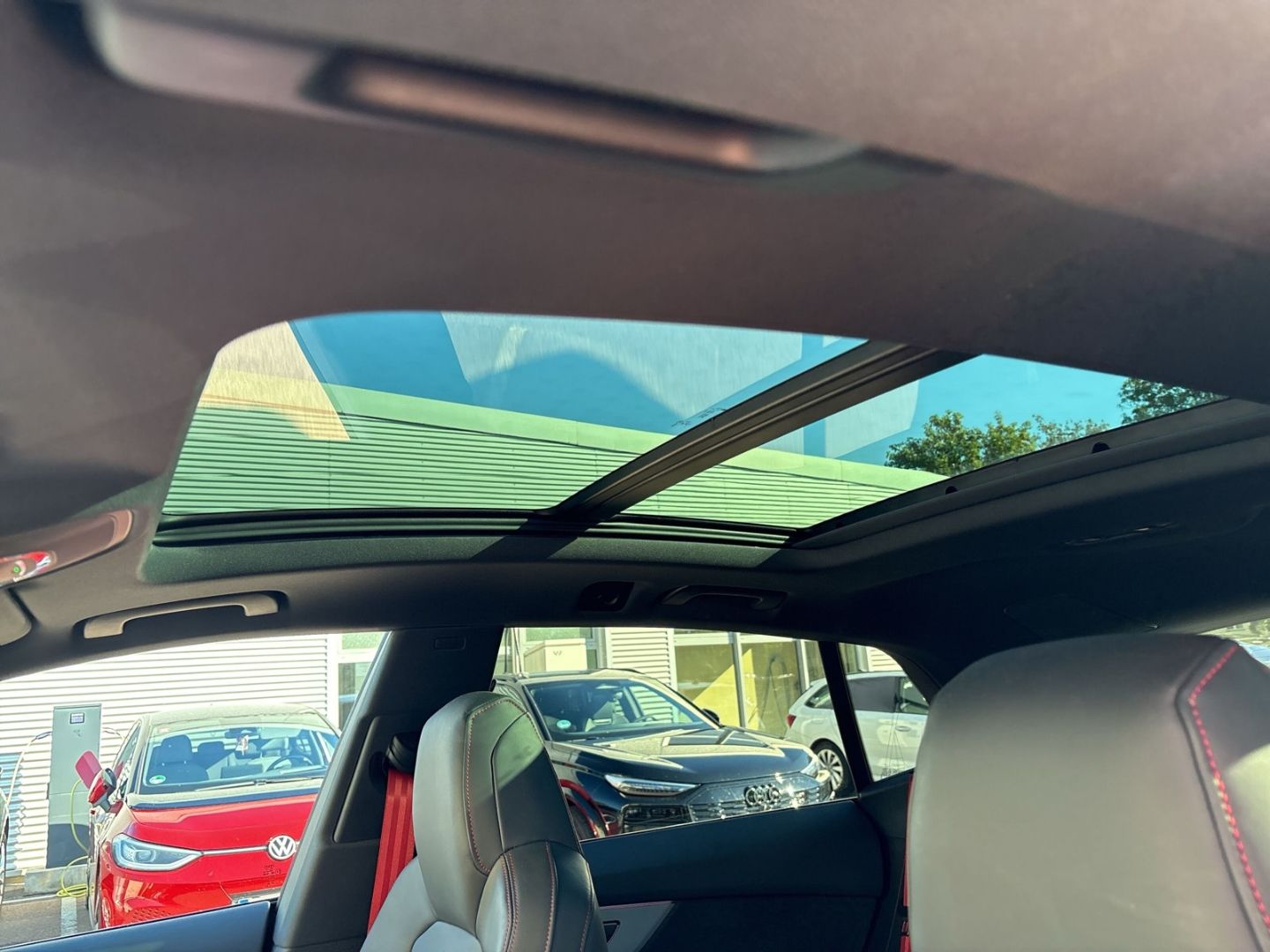 Audi SQ8 - Bild 25