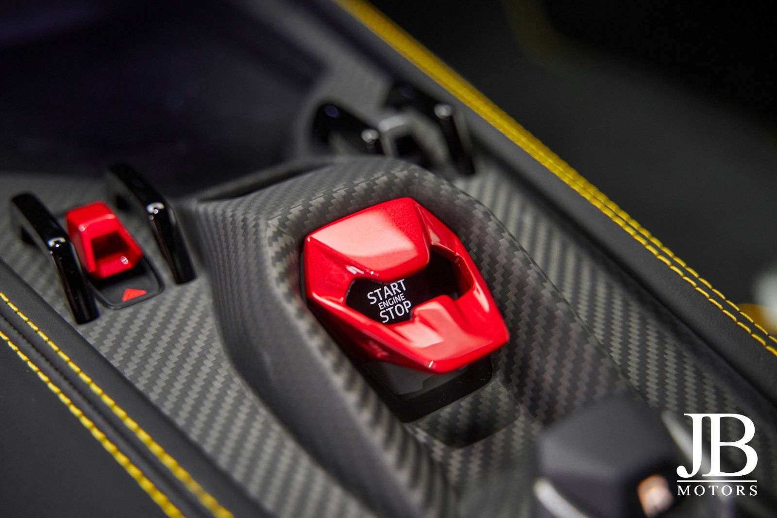 Fahrzeugabbildung Lamborghini Temerario Alleggerita Carbon Lift Racing NEW