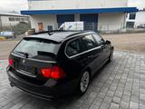 BMW 3 Touring 330d Automatik/Leder/Pano/AHK/Navi - gebrauchte BMW 330 aus dem Jahr 2010