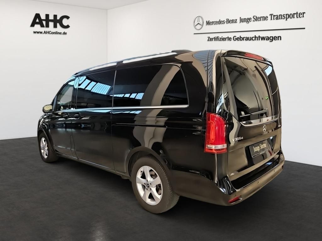 Fahrzeugabbildung Mercedes-Benz V 300 AVG extralang 4x4 8 Sitze 2,5tAHK DISTRONI