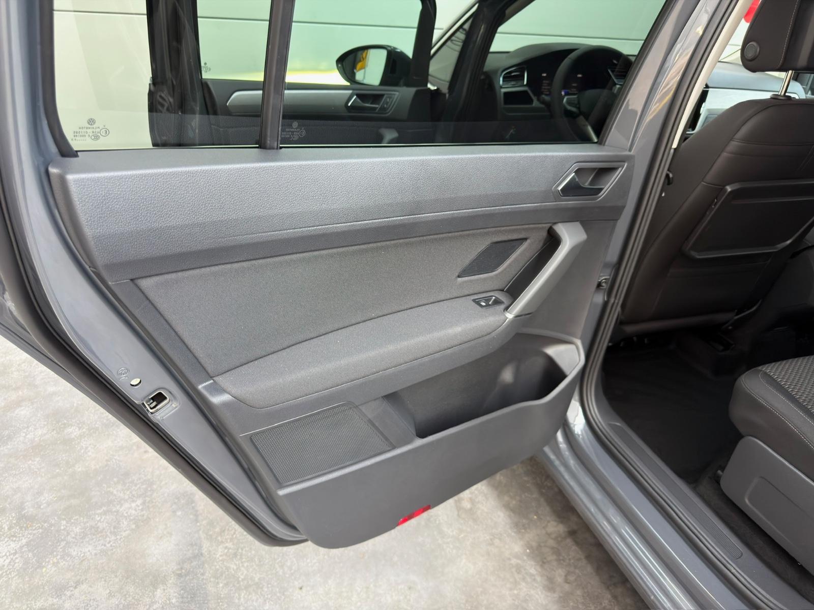 Volkswagen Touran Comfortline#3J.Gara#App#Navi#AHK#LED#SHZ