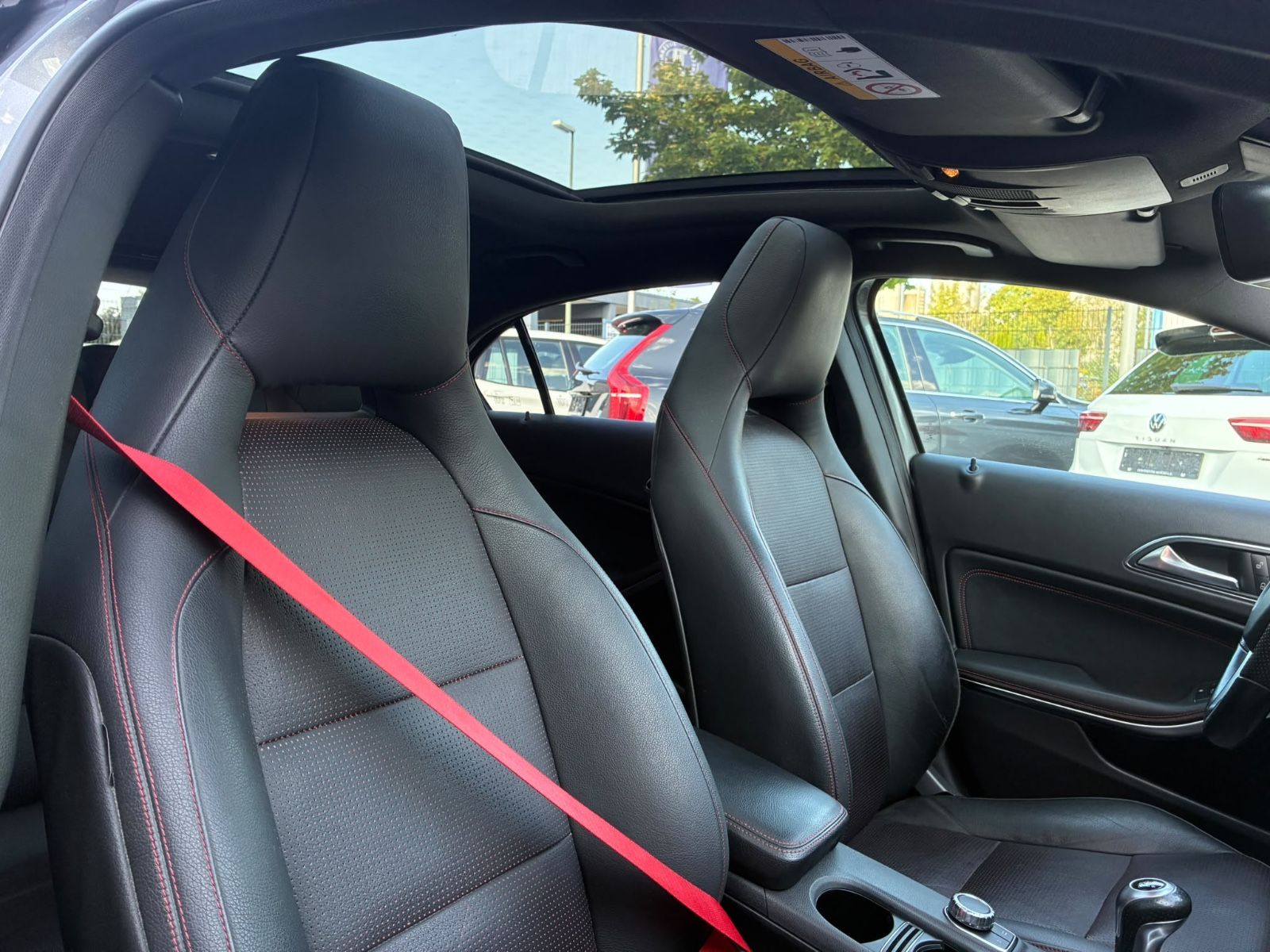 MERCEDES-BENZ A 200 A 200 AMG Line*Panorama*Carbon Interieur*, Ansicht 19