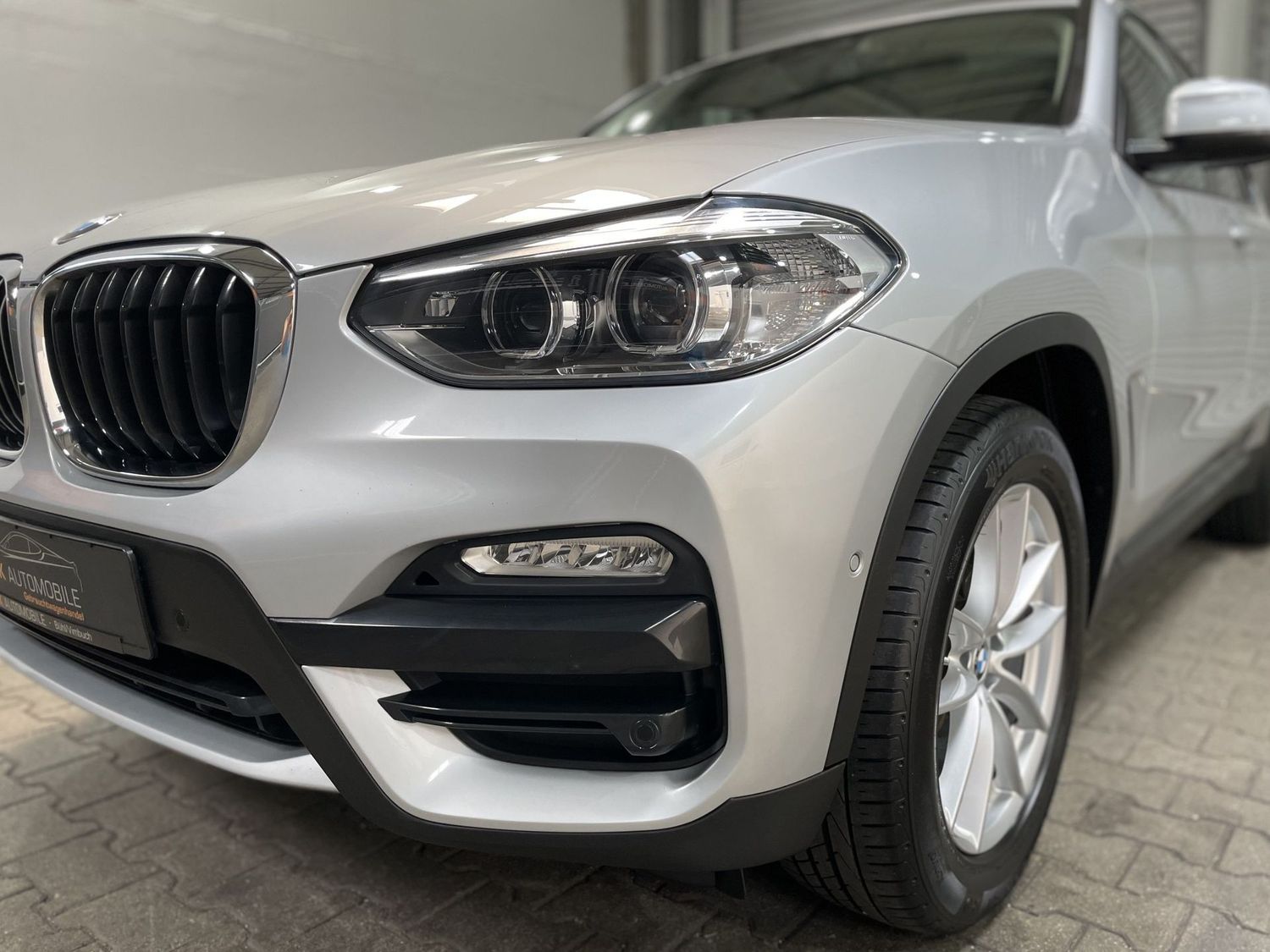 Fahrzeugabbildung BMW X3 xDrive 20 i Advantage #LED#Pano#Kamera#Tempo