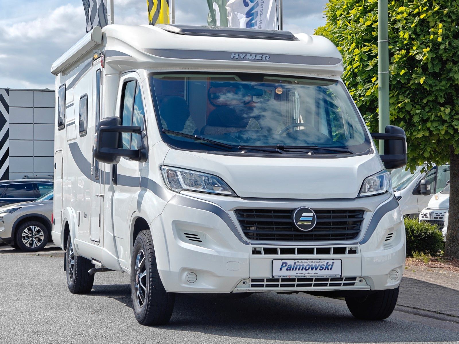 Fahrzeugabbildung HYMER / ERIBA / HYMERCAR Van 374 - Autom. SAT, TV, 2x Solar, DuoControl -