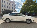 Volkswagen Passat 1.4 TSI EcoFuel Automatik , Tüv neu .  - VW Passat Gebrauchtwagen in Chemnitz