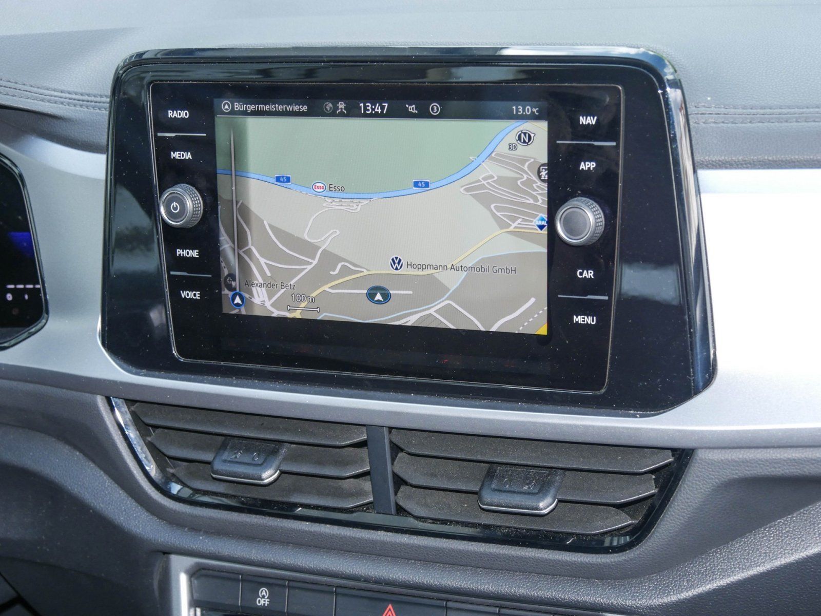 Volkswagen T-Roc - Bild 8
