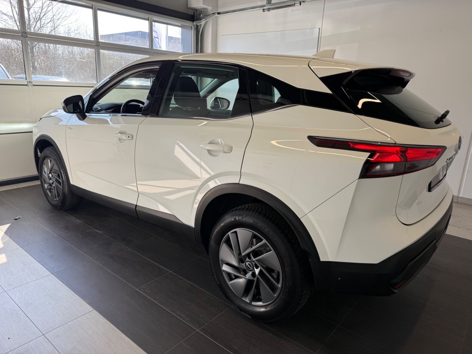 Fahrzeugabbildung Nissan Qashqai Acenta, Rückfahrkamera., Apple Car Play