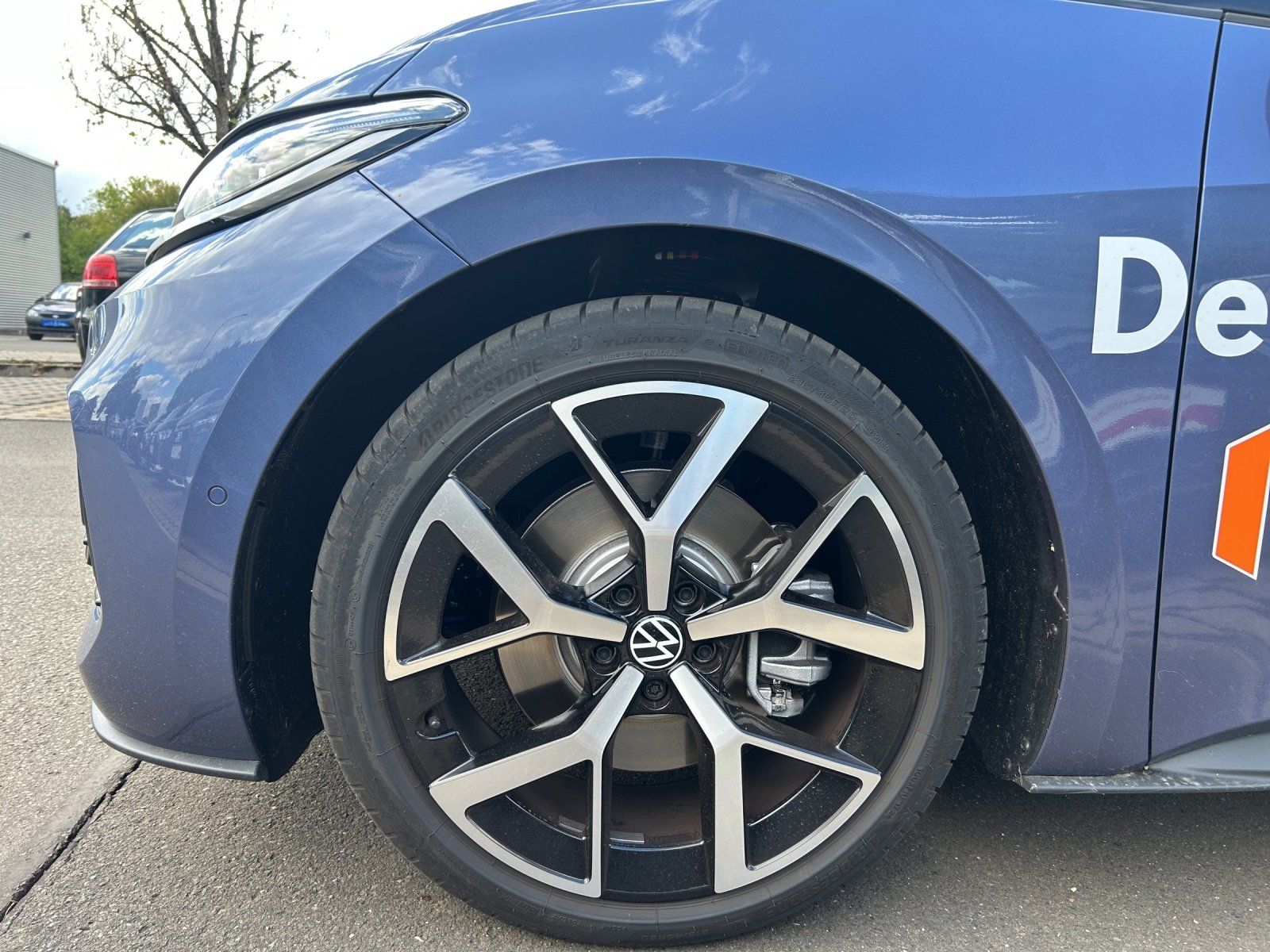 Fahrzeugabbildung Volkswagen ID.3 Neo (58kWh) Style 360,AHK,HUD,Kamera,LED,SD