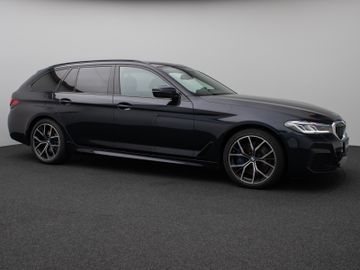Fahrzeugabbildung BMW 540d xDr Tour M Sport Pano HUD AHK ACC 360°