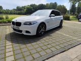 BMW 530d Voll M Paket StHz Pano Aktiv Head up - BMW 530 mit Diesel-Antrieb: Kombi, 530d M Paket Voll